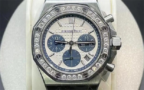 爱彼手表机芯里面有划痕解决技巧大全（图）